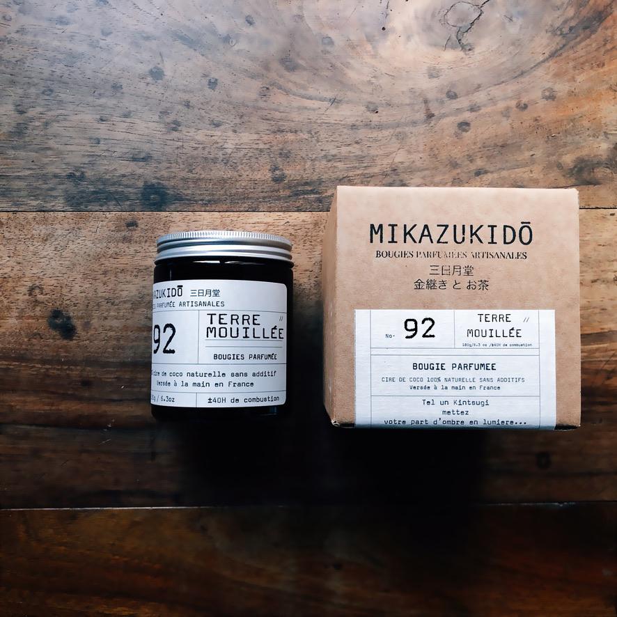 MIKAZUKIDŌ  Terre Mouillée Candle - no.92