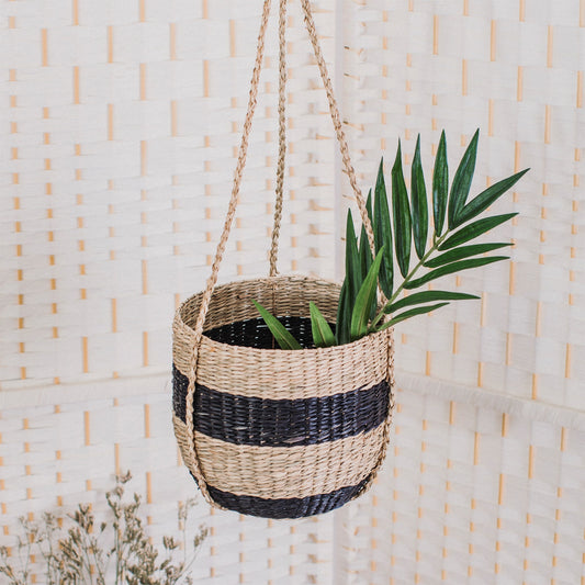 Black & Natural Seagrass Hanging Planter