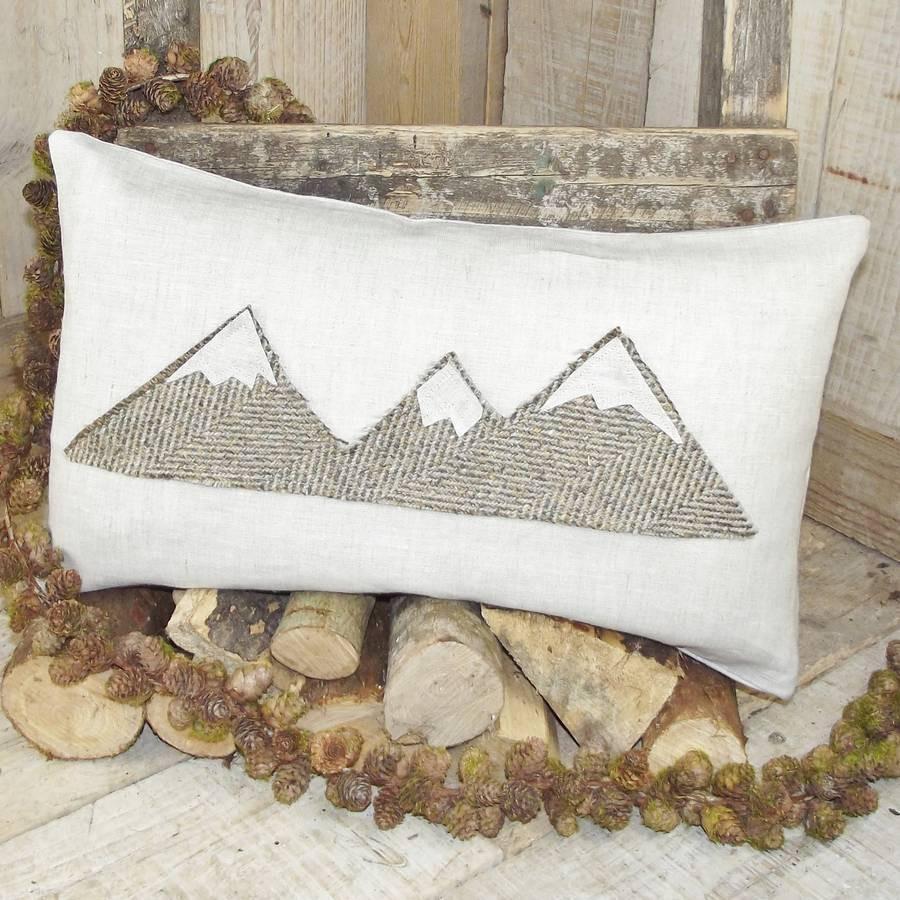 ' Mountain Range ' Cushion